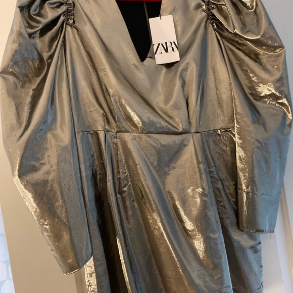 Zara Gold dress - Picture 3 of 5